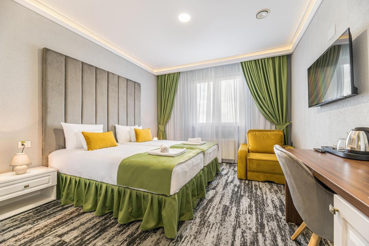 Stejarii Resort Ineu  Ngoại thất bức ảnh