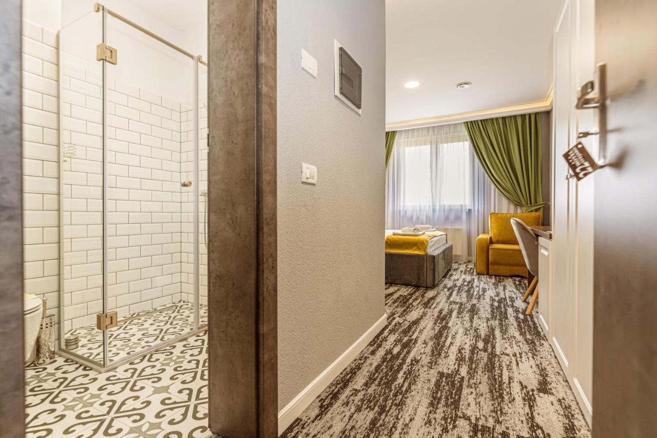 Stejarii Resort Ineu  Ngoại thất bức ảnh